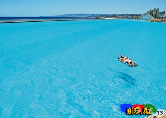 Dünyanın ən böyük üzgüçülük hovuzu budur (Fotolar)