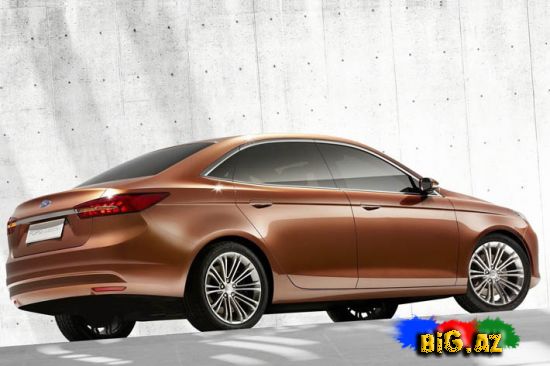 Ford Escort qayıdır (Fotolar)