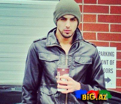 Yaraşıqlı olduğu üçün ölkədən qovulan oğlan (Fotolar)