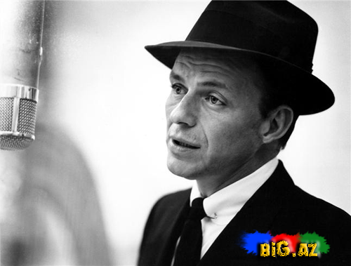 Arvadına boşanmaya razılıq verməsi üçün yalvardı... (Foto, Video)