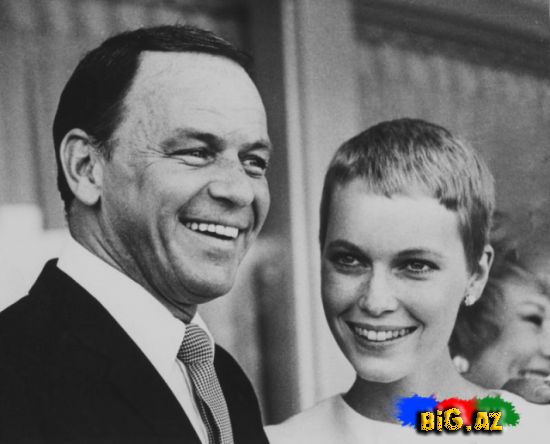 Arvadına boşanmaya razılıq verməsi üçün yalvardı... (Foto, Video)