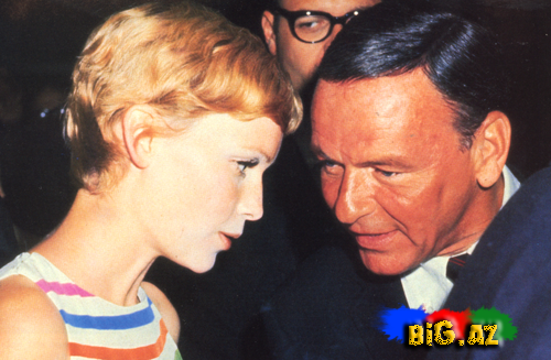 Arvadına boşanmaya razılıq verməsi üçün yalvardı... (Foto, Video)