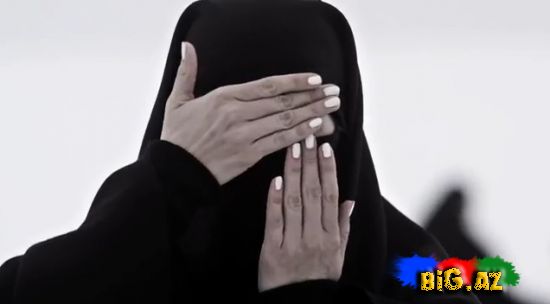 Qalmaqallı klip: çarşablı qadınlar, qorxmuş dərvişlər, kilsə (Video)