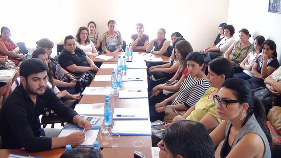 İnsan alveri ilə necə mübarizə aparmalı? - FOTOLAR