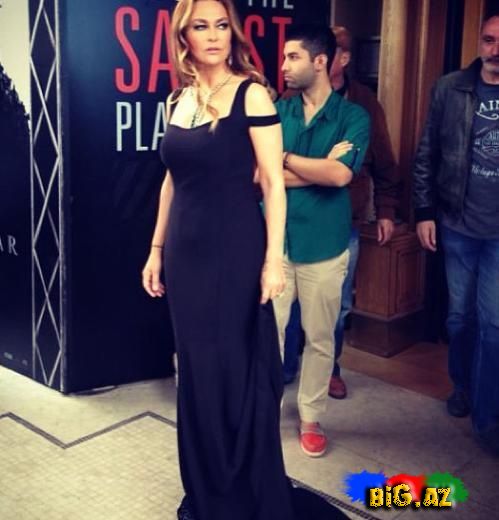 Hülya Avşar 15 milyonu üstündə gəzdirir (Foto)