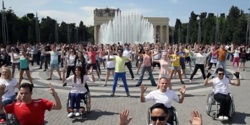 Wheelz GENTLEMAN Flashmob in Baku