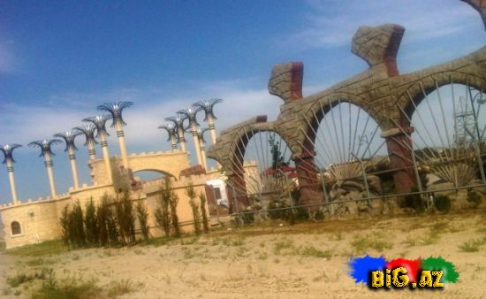 Bakı yaxınlığında heyrətamiz şəhərcik (Fotolar)