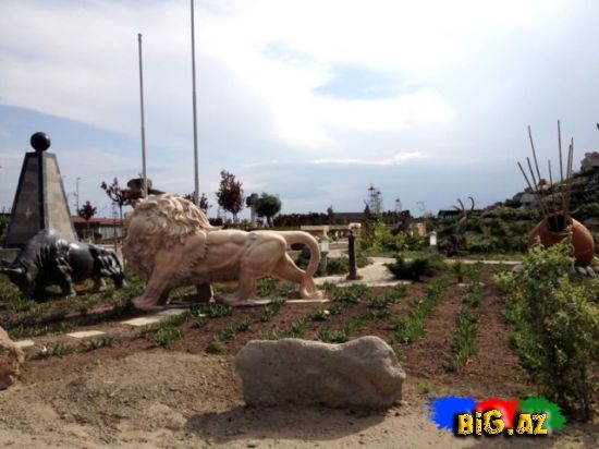Bakı yaxınlığında heyrətamiz şəhərcik (Fotolar)