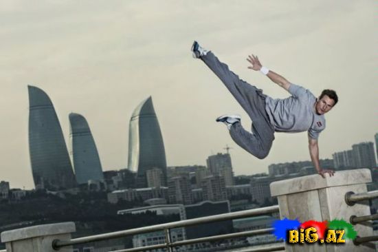 Tanınmış parkuristin Bakı macəraları (Foto,Video)