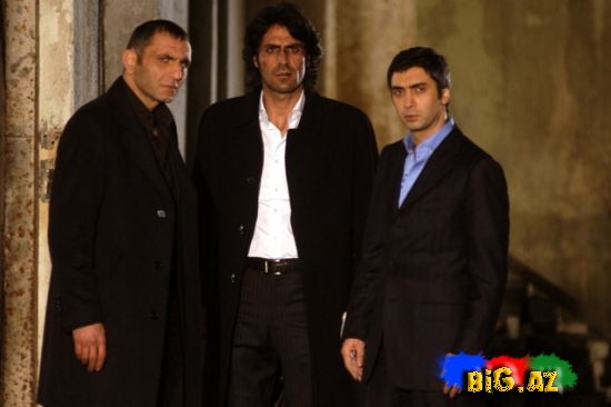 "Kurtlar Vadisi"ndən "Gezi parkı"na dəstək