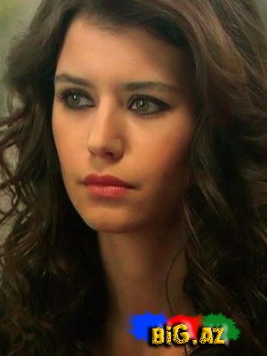Məşhurların gerçək yaşları (Fotolar)