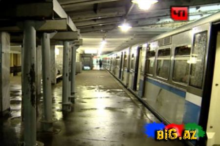Metro su altında qaldı (Video)