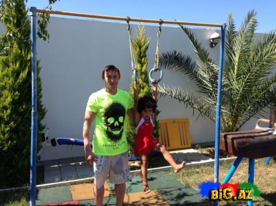 Putinin oxşarı - məşhur idmançı Bakıya gəldi (Fotolar)