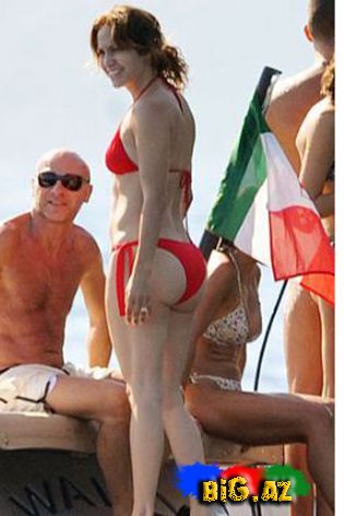 Jennifer Lopez dənizdə göz qamaşdırdı - Fotolar