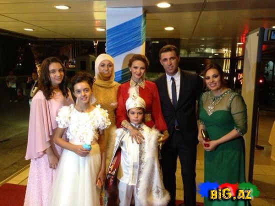 Qənirə Paşayeva Türkiyənin məşhur simaları ilə sünnət toyunda - FOTO