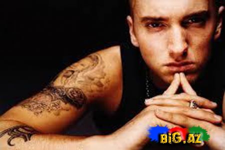 Eminemin yeni klipi təqdim olundu VIDEO