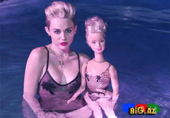 Məşhur muğənniyə porno təklifi-Fotolar