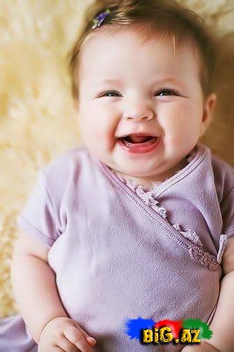 Təbəssüm Haqqında