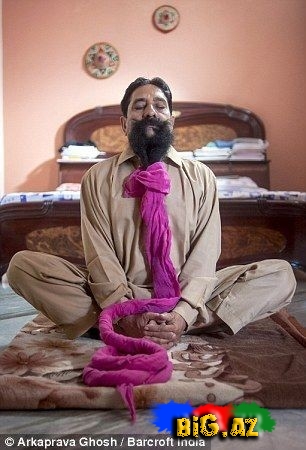 Dünyanın ən uzun bığlı insanı - FOTO
