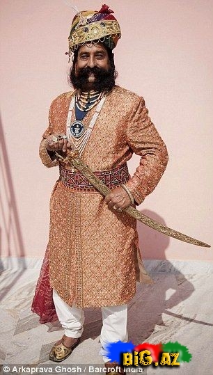 Dünyanın ən uzun bığlı insanı - FOTO