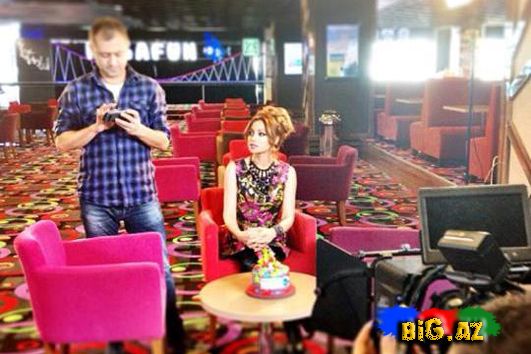 Nigar Camal reklam çarxına çəkilir - FOTO