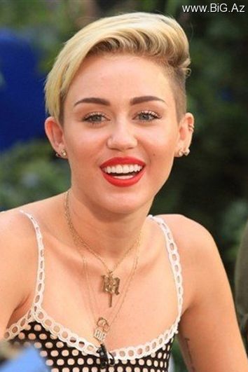 Miley Cyrus imicini yenə dəyişdirdi - FOTO
