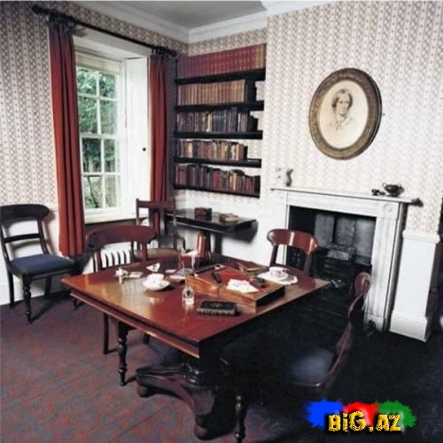 Məşhurların iş otaqları - FOTOREPORTAJ