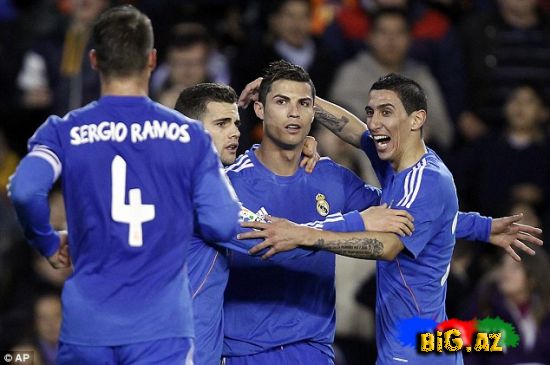 "Real" "Valensiya" qol düellosu - VİDEO