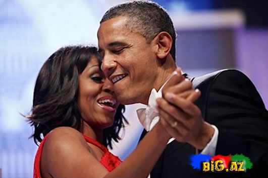 Barak Obama boşanmadığını sübut etdi - FOTO-VİDEO