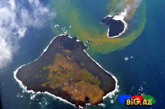 Vulkandan sonra yeni ada yarandı - FOTO