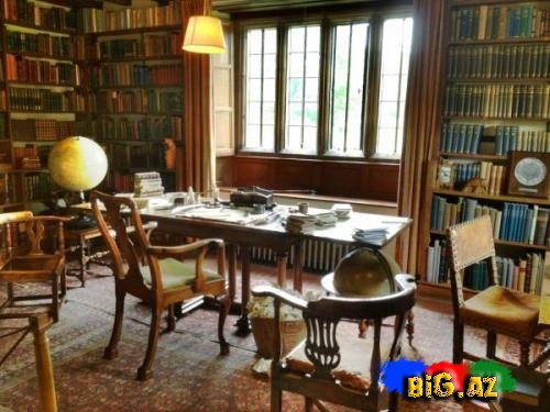 Məşhurların iş otaqları - FOTO
