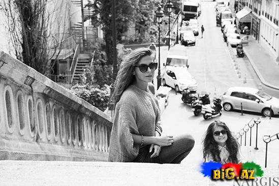 Aida Mahmudova və qızı Parisdən - FOTO