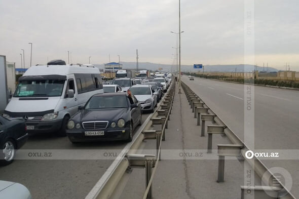 Azərbaycanda su basan magistral yolda nəqliyyatın hərəkəti tam bərpa olundu - YENİLƏNİB + FOTO/VİDEO