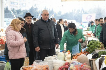 Bakıda Novruz yarmarkaları davam edir