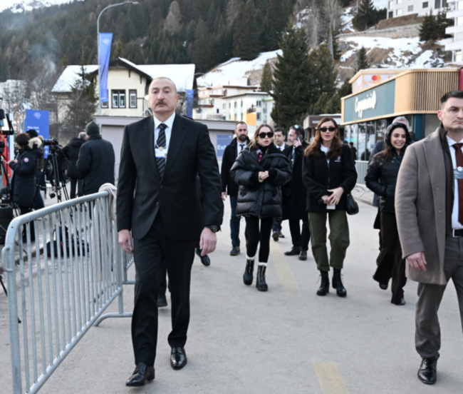 İlham Əliyev Ümumdünya İqtisadi Forumu çərçivəsində panel iclasda iştirak edib