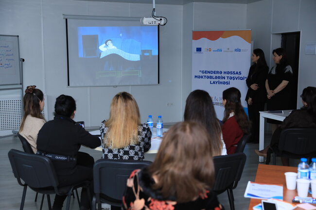 "Genderyönümlü pedaqogika" üzrə təlimləndirilən 400-ə yaxın müəllim təhsil sistemində gender bərabərliyini təşviq edəcək