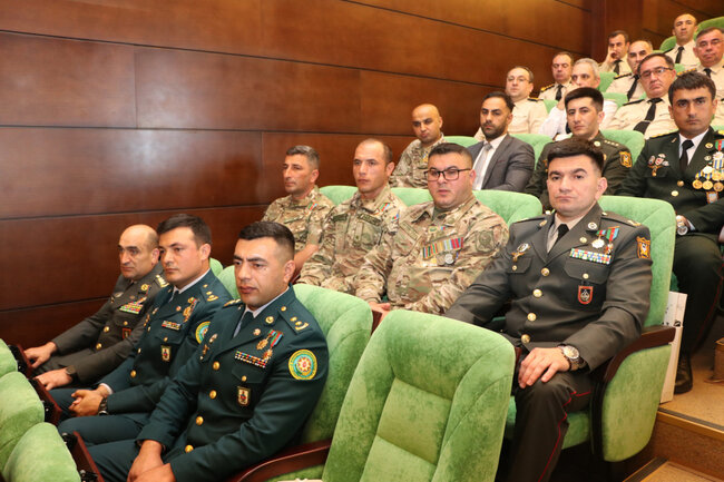 Hərbi Prokurorluqda Vətən Müharibəsi qəhrəmanları ilə görüş keçirilib