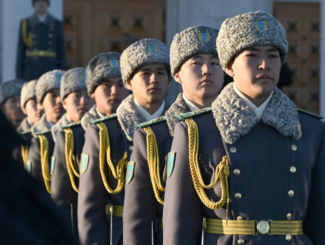 Prezident Qazaxıstandadır - Fotolar