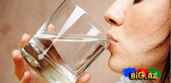 İsti su içməyin 12 faydası