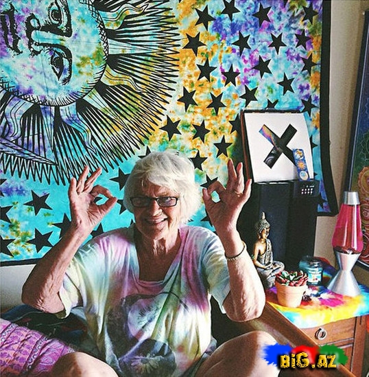 "İnstagram"ı "partladan" nənə - FOTO