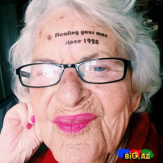 "İnstagram"ı "partladan" nənə - FOTO