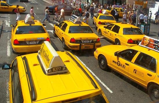 Taksi sürücüləri ailələrinin gözü qarşısında edam olundu