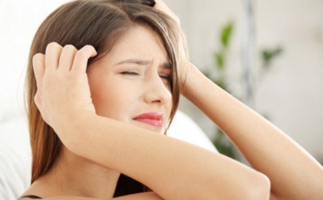 Səhər baş ağrılarının 8 səbəbi