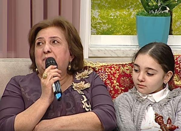 Ramiz Əzizbəyli nəvəsi ilə FOTOLAR