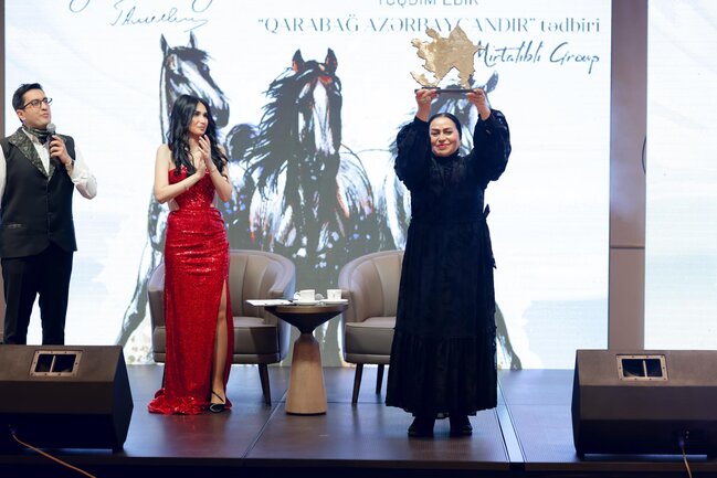 Məşhurların iştirakı ilə ilin ilk "Azerbaijan Best Awards" mükafatlandırma layihəsi baş tutdu - FOTO
