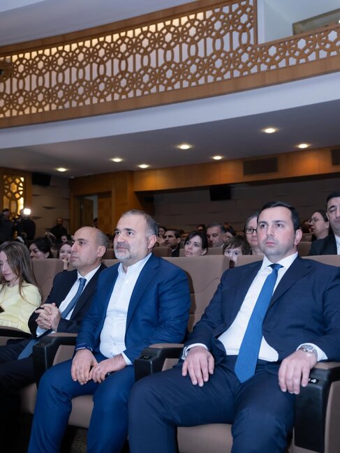 Prezidentin qızı və gəlininin film təqdimatından - Fotoları