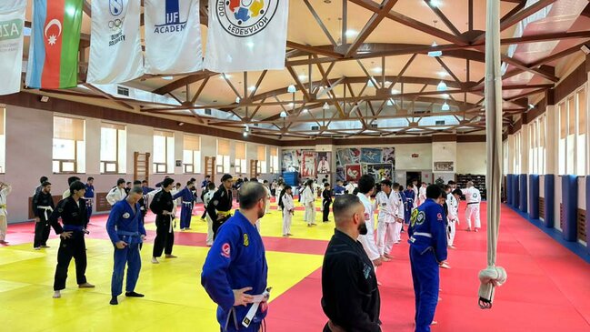 Azərbaycan Braziliya Ciu-citsu İctimai Birliyinin təşkilatçılığı ilə Qarabağ Zərəfinin 5 illiyinə həsr olunmuş Ümumrespublika Seminarı keçirilib