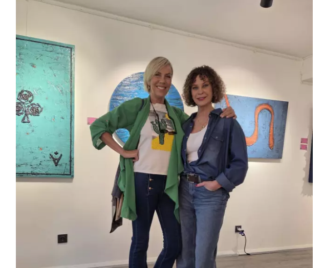 "Kurtlar Vadisi" serialının aktrisası peşəsini dəyişdi