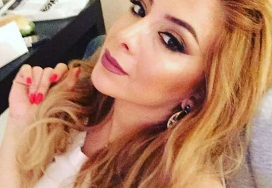 "Müğənni kimdir ki, namusdan, qeyrətdən millətə dərs keçsin" - Ülviyyə Alovludan QALMAQALLI SÖZLƏR