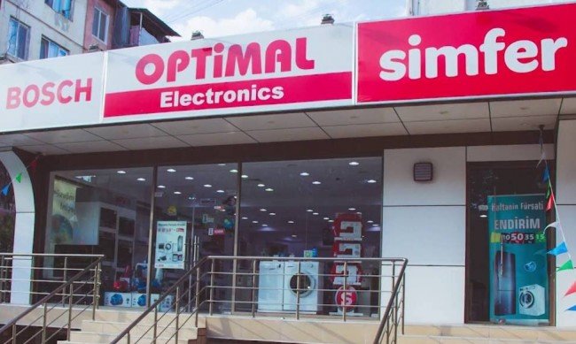 "Optimal electronics"lə bankarın qeyri-qanuni sövdələşməsi - Vətəndaşların şəxsi məlumatlarını...